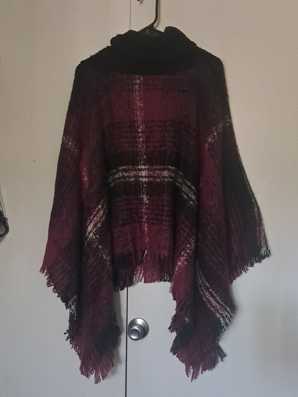 Max Edition Burgundy Plaid Fringe Poncho